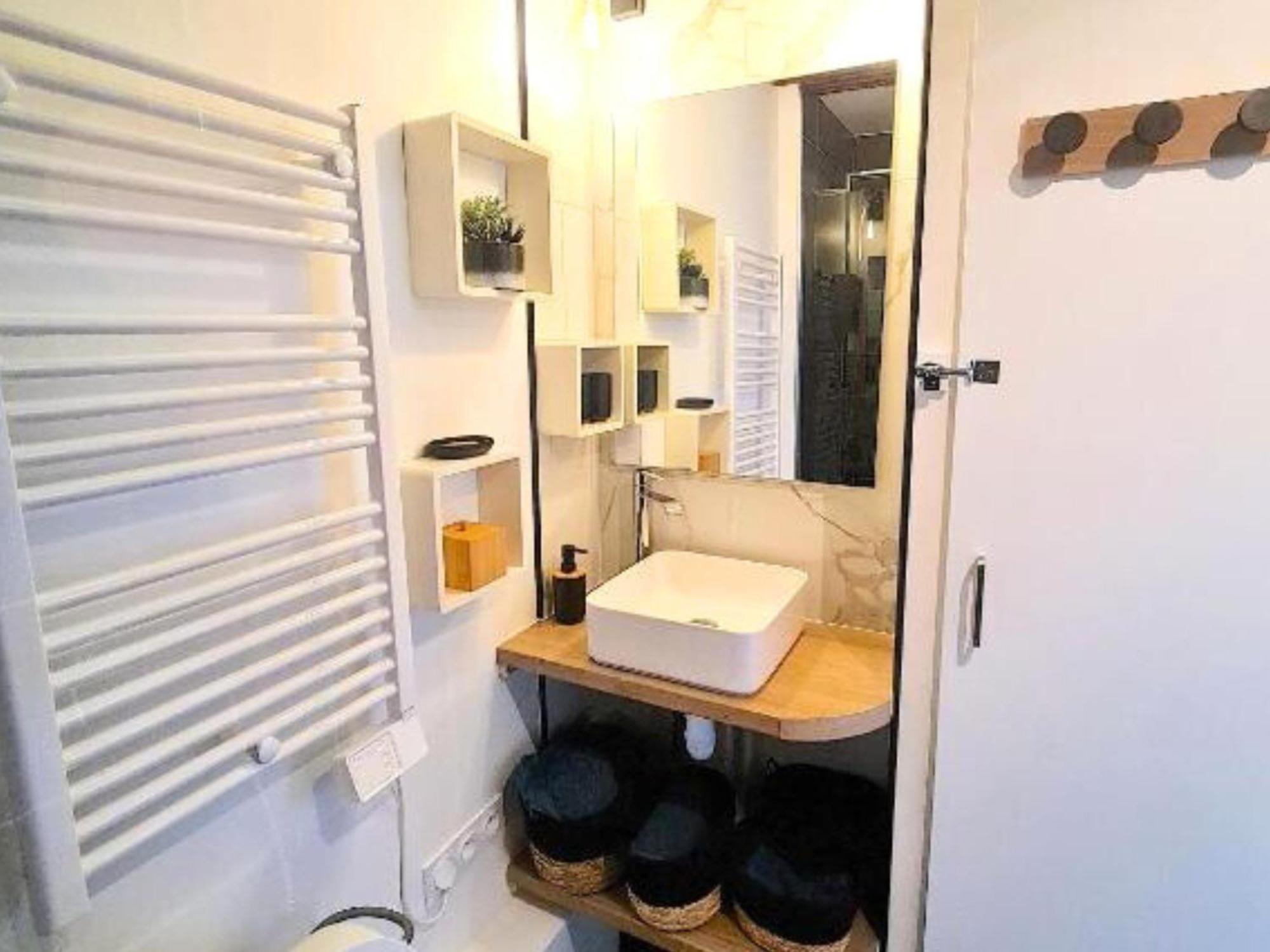 Nid Urbain - Proche Tribunal - Centre - Wifi - Tv ดูเอ ภายนอก รูปภาพ